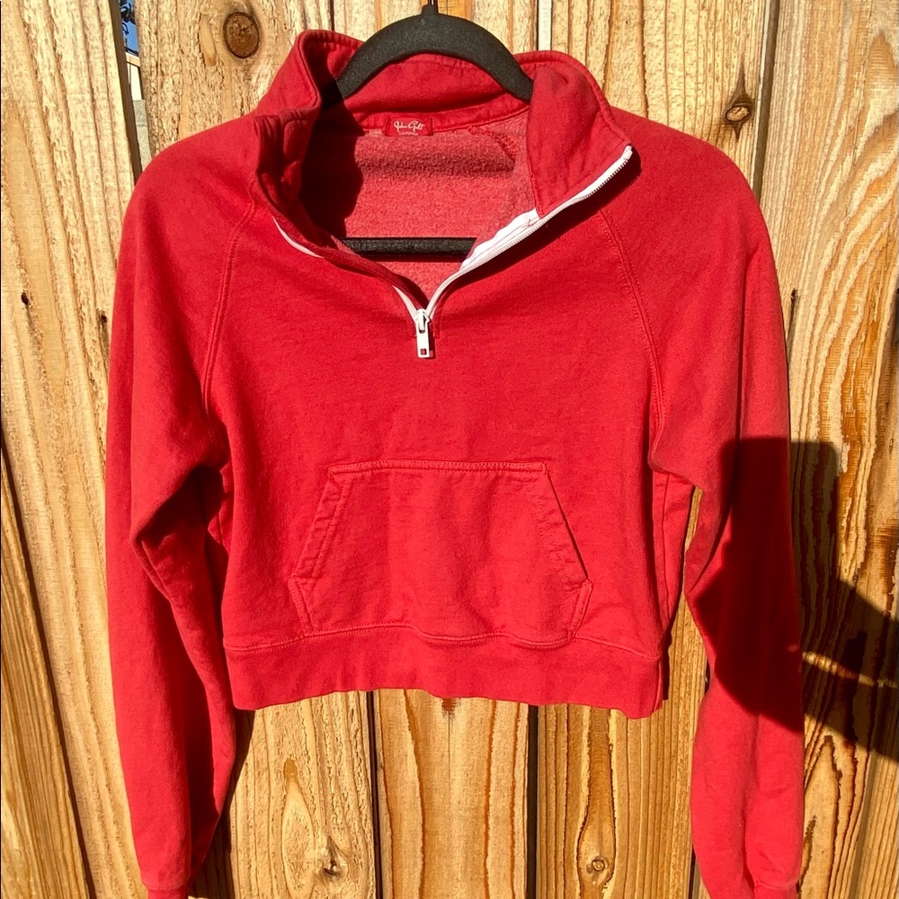 Cropped red long sleeve
